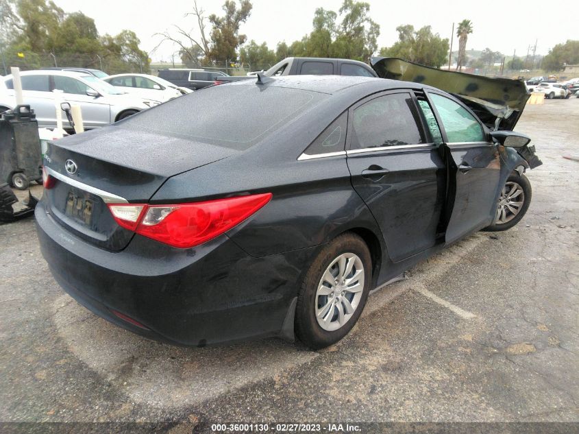 VIN 5NPEB4AC3DH607938 2013 HYUNDAI SONATA no.4