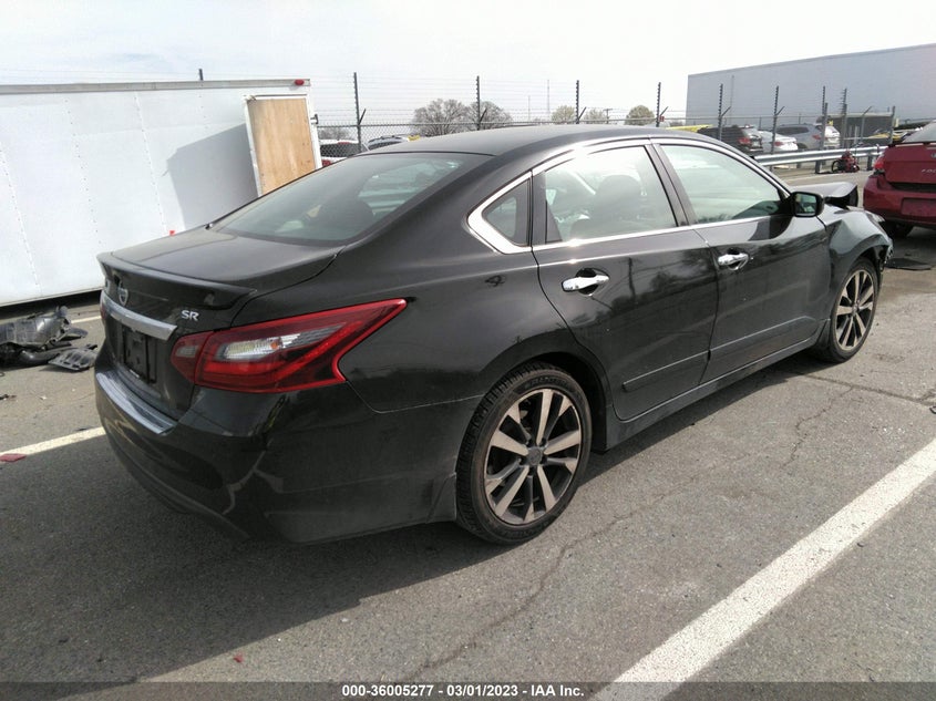 VIN 1N4AL3APXHC151081 2017 NISSAN ALTIMA 2.5 SR