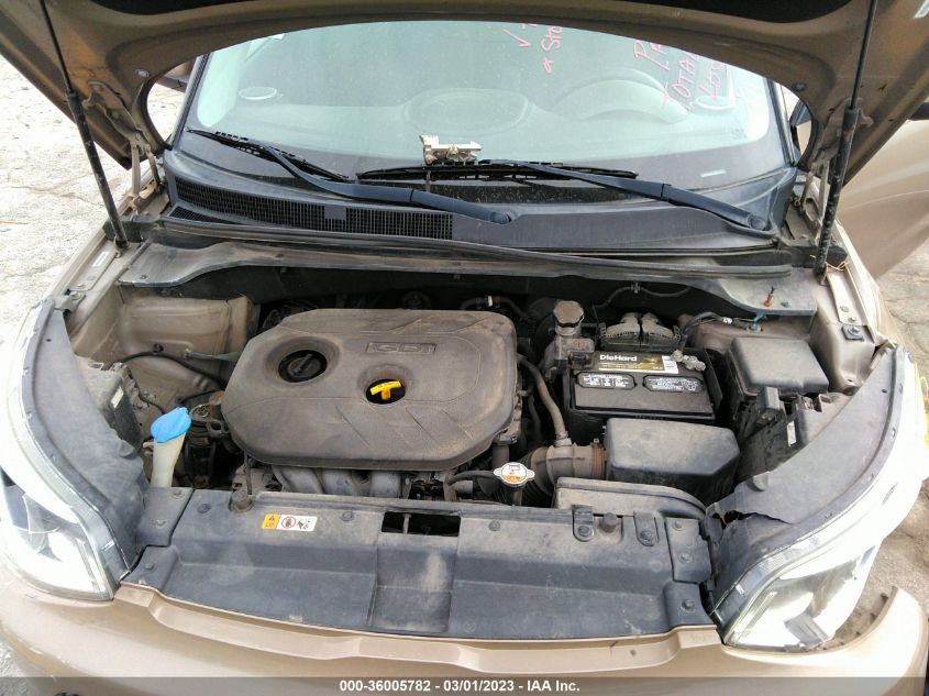 2015 KIA SOUL + - KNDJP3A52F7113721