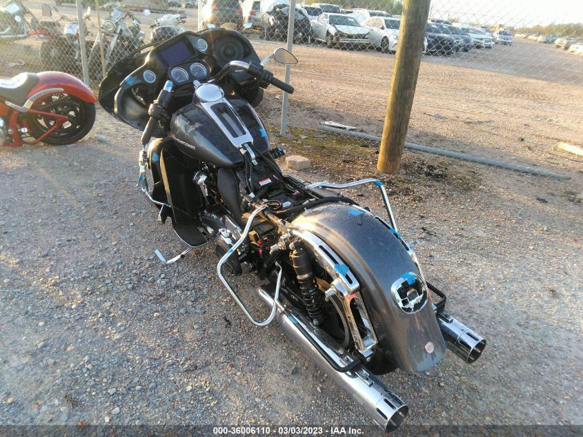 2022 HARLEY-DAVIDSON FLTRK - 1HD1KZF18NB648392