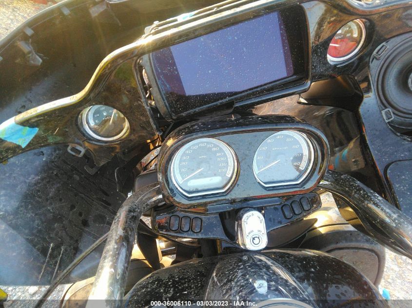 2022 HARLEY-DAVIDSON FLTRK - 1HD1KZF18NB648392
