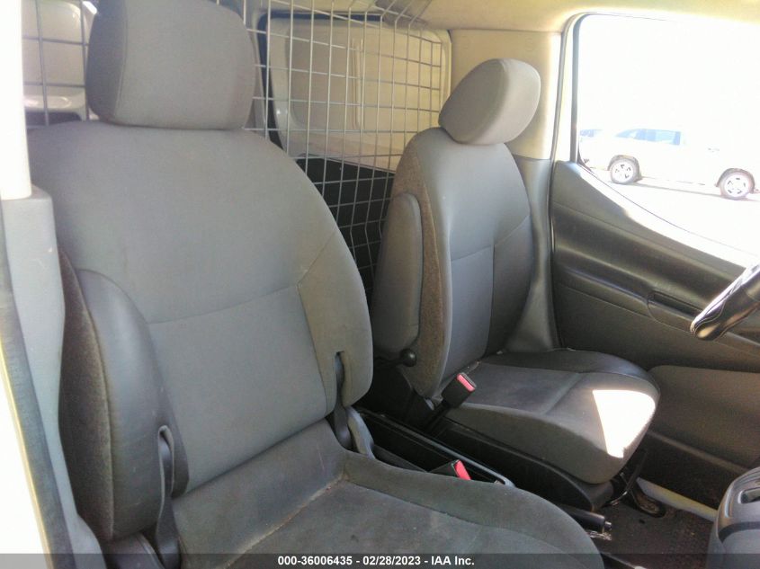 2015 NISSAN NV200 S - 3N6CM0KN6FK729712