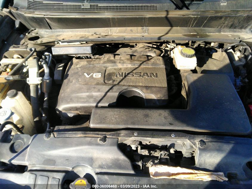 2017 NISSAN PATHFINDER PLATINUM - 5N1DR2MM7HC906569