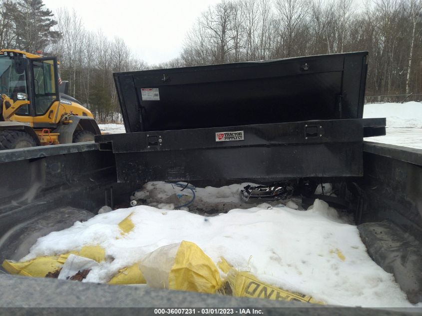 2015 GMC SIERRA 3500HD SLE - 1GT022EG1FZ508896
