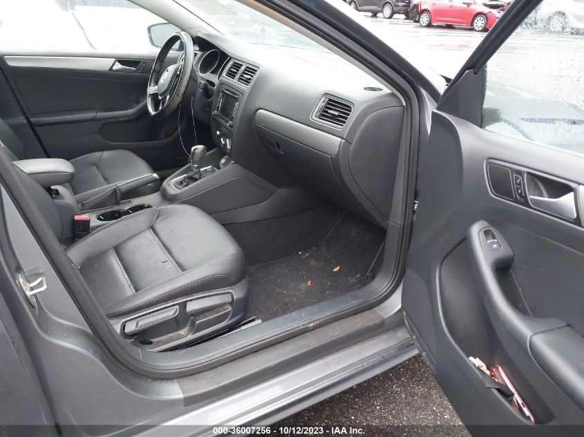 2015 VOLKSWAGEN JETTA SEDAN 1.8T SE W/CONNECTIVITY 3VWD17AJ3FM230648