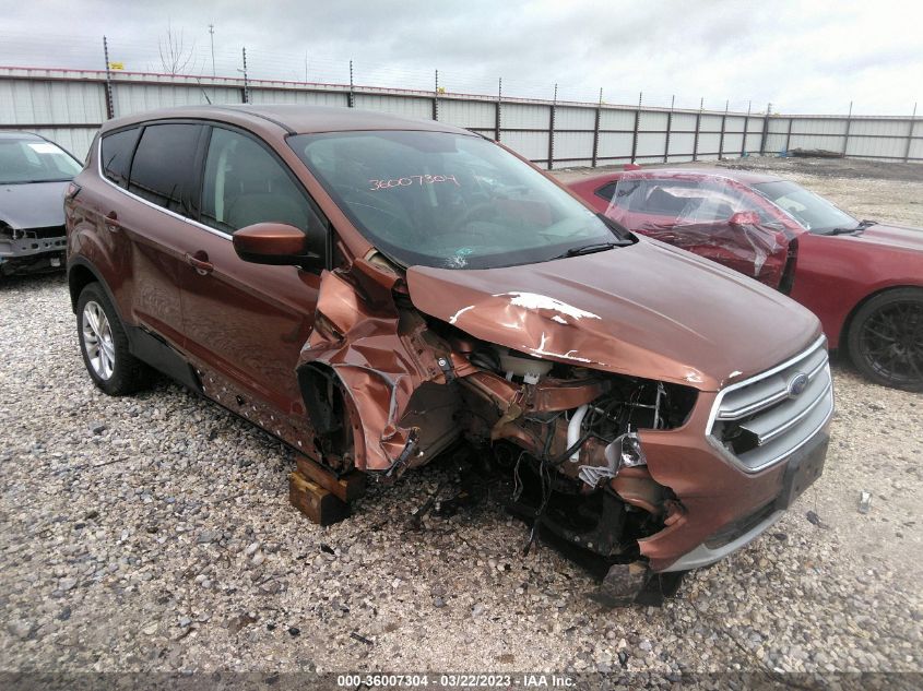 2017 FORD ESCAPE SE - 1FMCU0GD1HUC78500