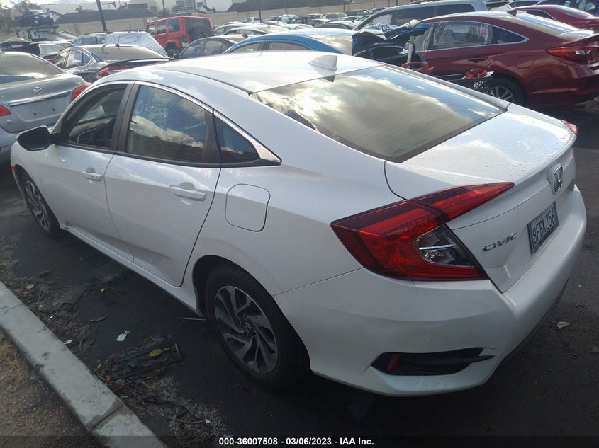 VIN 19XFC2F7XJE206470 2018 HONDA CIVIC SEDAN EX