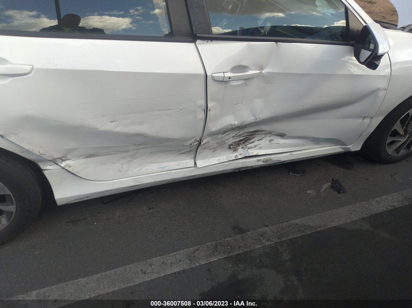 VIN 19XFC2F7XJE206470 2018 HONDA CIVIC SEDAN EX