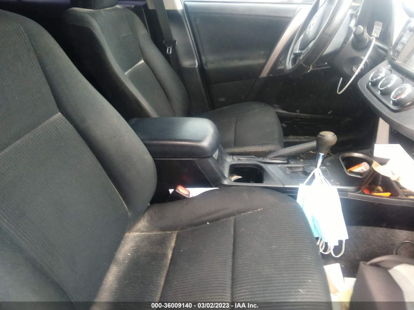 2016 TOYOTA RAV4 LE - JTMBFREV2GD176776