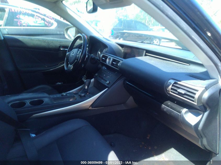 2016 LEXUS IS 200T JTHBA1D21G5016341