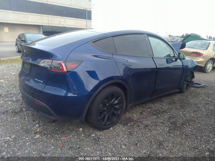 VIN 7SAYGAEE3NF555125 2022 TESLA MODEL Y LONG RANGE