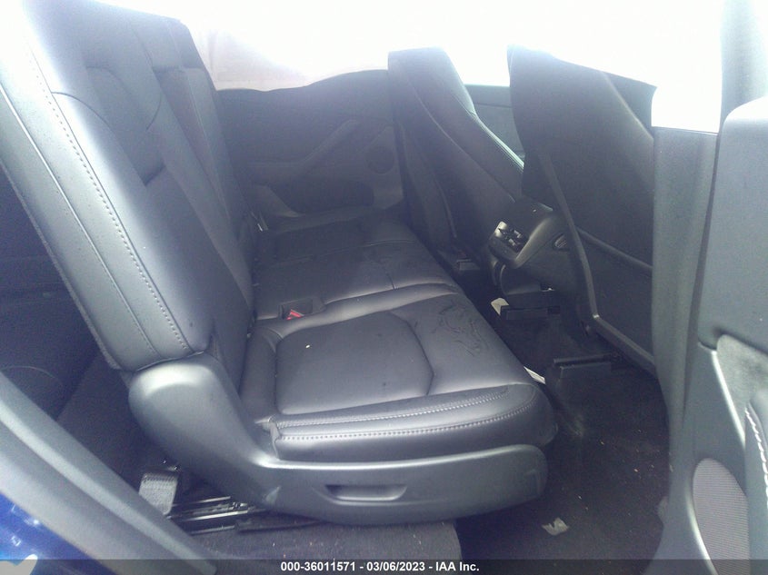 VIN 7SAYGAEE3NF555125 2022 TESLA MODEL Y LONG RANGE