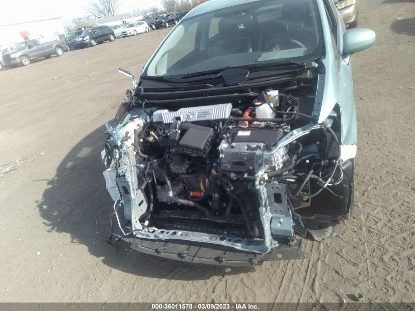 2015 TOYOTA PRIUS FOUR - JTDKN3DU9F1990285