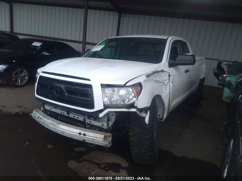 2013 TOYOTA TUNDRA 4WD TRUCK - 5TFUY5F16DX277711