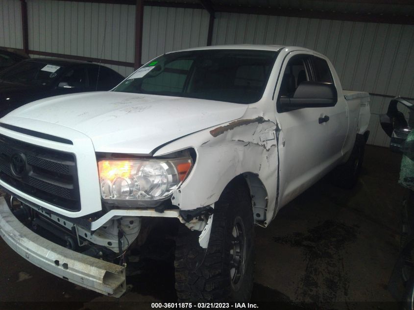 2013 TOYOTA TUNDRA 4WD TRUCK - 5TFUY5F16DX277711