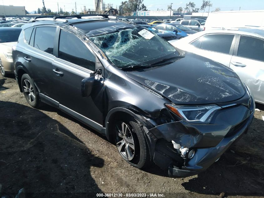2017 TOYOTA RAV4 XLE - JTMRFREV8HD218447