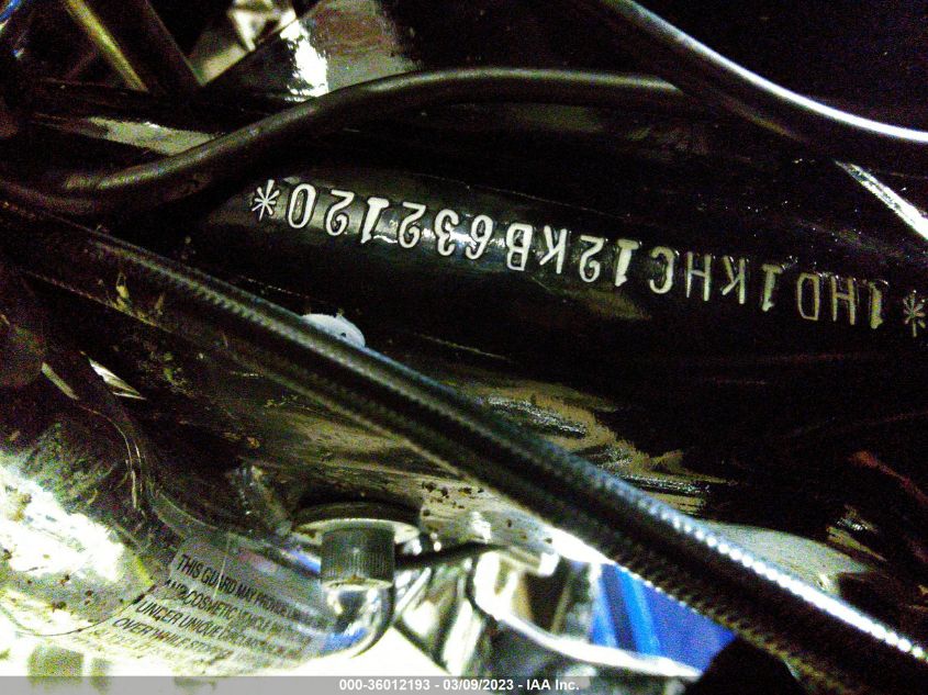 2019 HARLEY-DAVIDSON FLTRX 1HD1KHC12KB632120