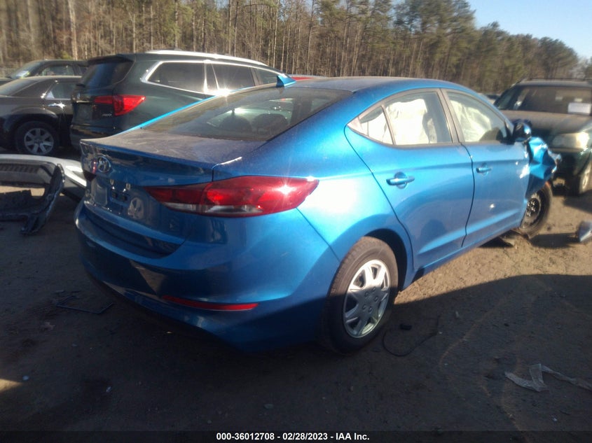 VIN 5NPD74LF2JH379964 2018 HYUNDAI ELANTRA SE