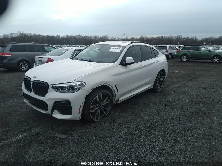 VIN 5UX2V5C02M9F82401 2021 BMW X4 M40I