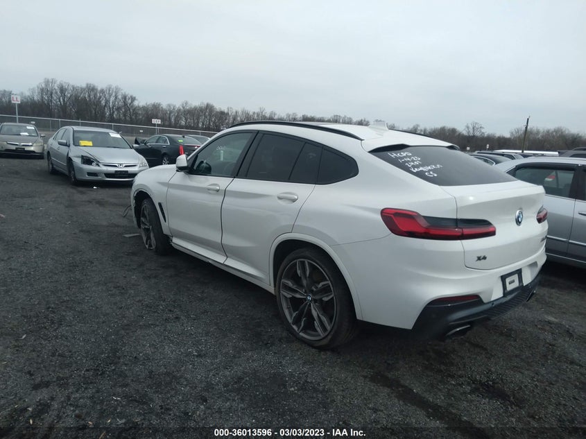 VIN 5UX2V5C02M9F82401 2021 BMW X4 M40I