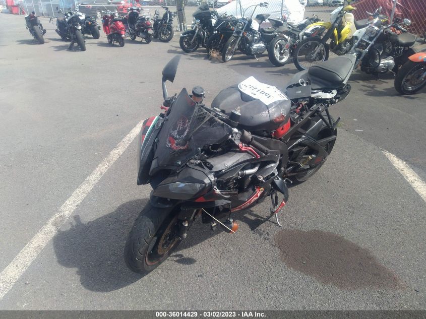 2014 YAMAHA YZFR6 JYARJ16E8EA032205