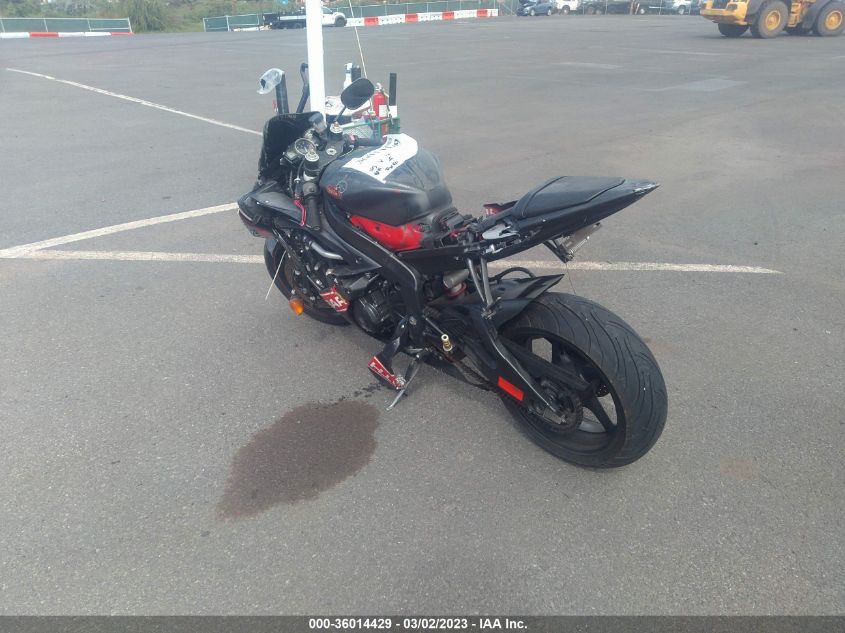 2014 YAMAHA YZFR6 JYARJ16E8EA032205