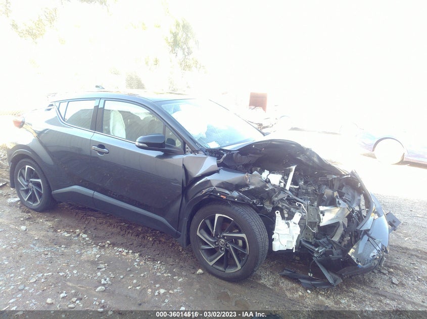 TOYOTA C-HR XLE/LIMITED/NIGHTSHADE 2022