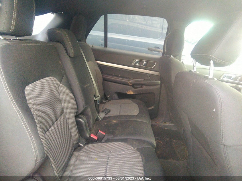 VIN 1FM5K8D89JGC15802 2018 FORD EXPLORER XLT