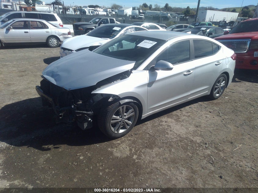 VIN 5NPD84LF0HH028140 2017 HYUNDAI ELANTRA SE