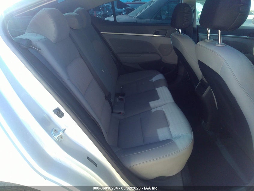 VIN 5NPD84LF0HH028140 2017 HYUNDAI ELANTRA SE