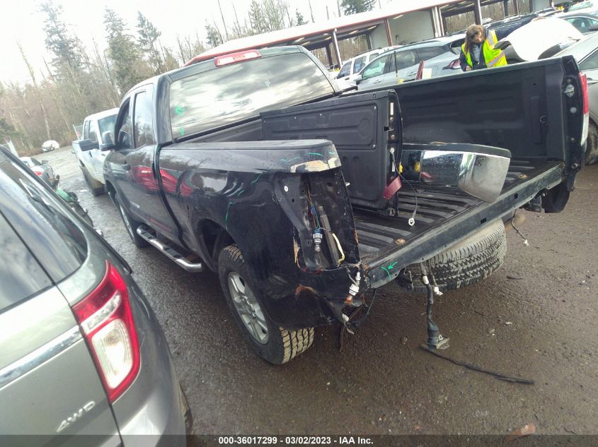 2013 TOYOTA TUNDRA 4WD TRUCK - 5TFUM5F16DX044407