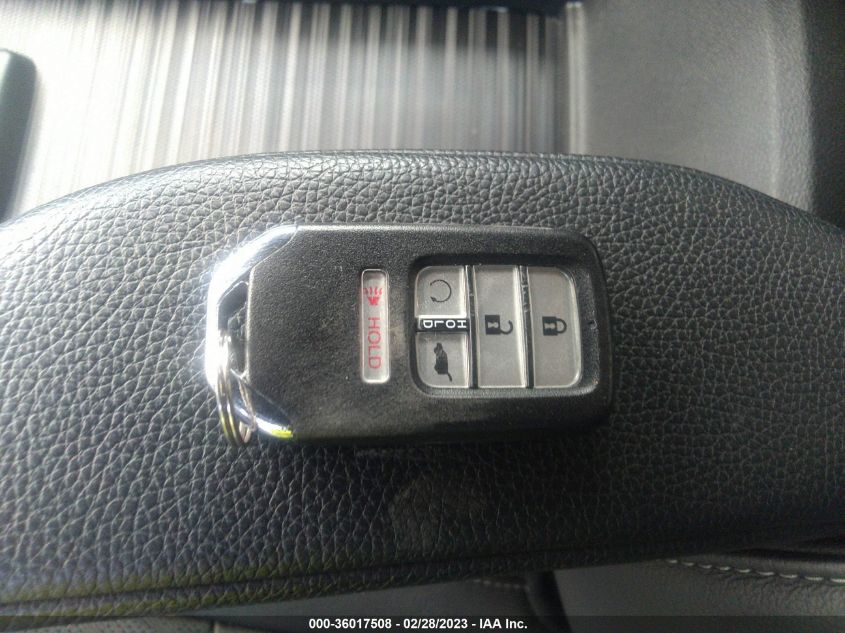 2019 HONDA PASSPORT EX-L - 5FNYF7H59KB007107