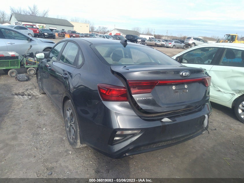 VIN 3KPF24AD1KE094512 2019 KIA FORTE LXS
