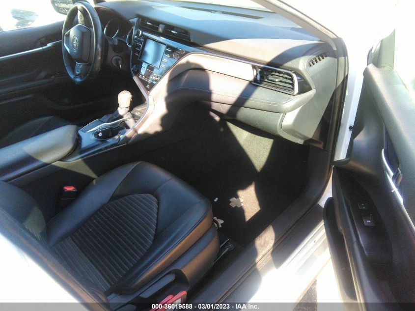 2019 TOYOTA CAMRY LE/SE/XLE/L - 4T1B11HK7KU776876