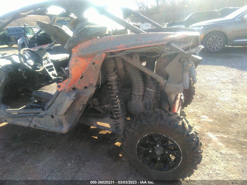 2019 CAN-AM MAVERICK X3 X DS TURBO R - 3JBVDAW42KK002244