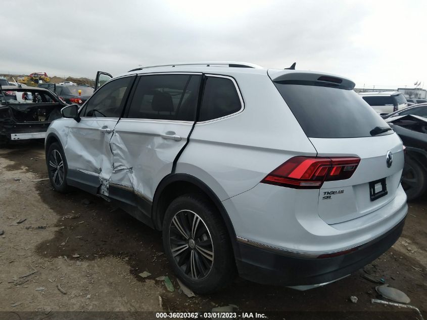 2018 VOLKSWAGEN TIGUAN SEL/SE - 3VV3B7AX3JM057689