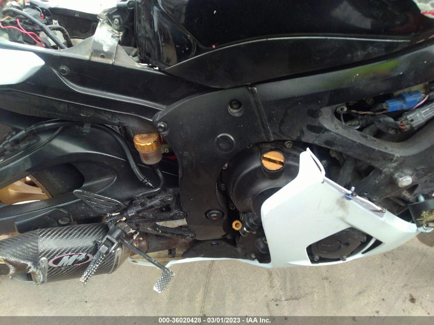 2005 YAMAHA YZFR6 L JYARJ06Y55A006116