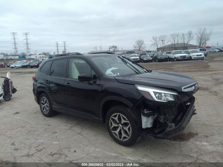 2020 SUBARU FORESTER PREMIUM - JF2SKAJC5LH465351