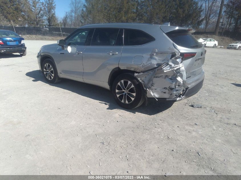 2021 TOYOTA HIGHLANDER HYBRID XLE - 5TDGBRCH9MS068833
