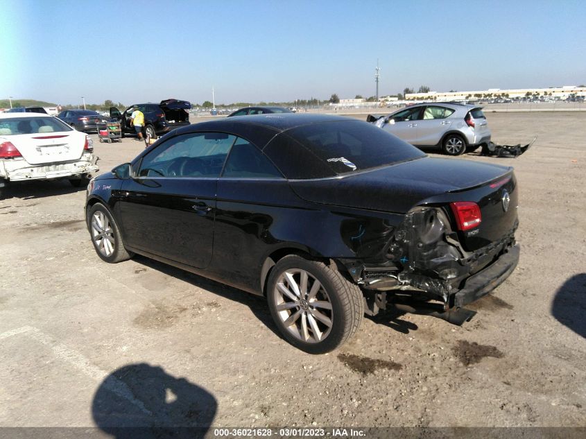 2014 VOLKSWAGEN EOS KOMFORT - WVWBW8AH5EV001570