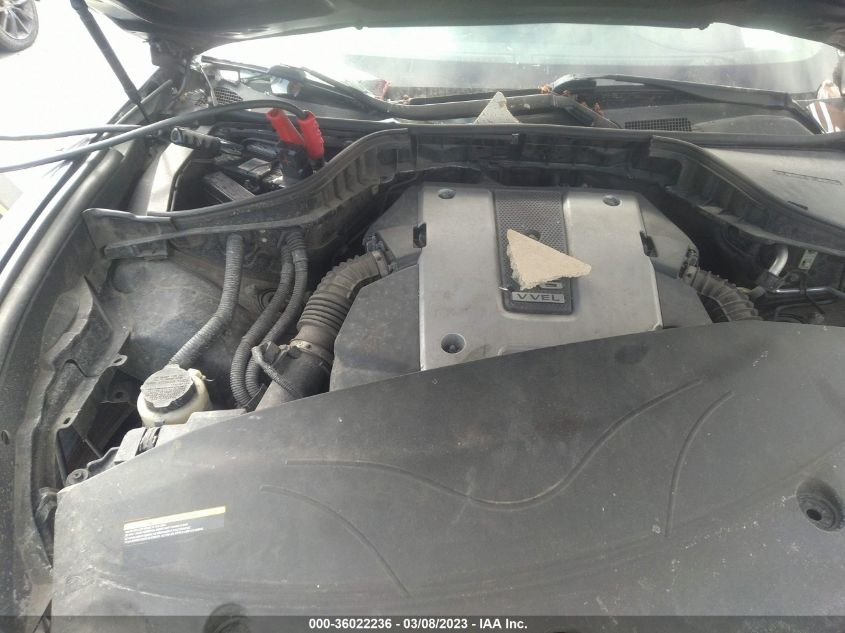 2015 INFINITI Q70 JN1BY1AR8FM560700
