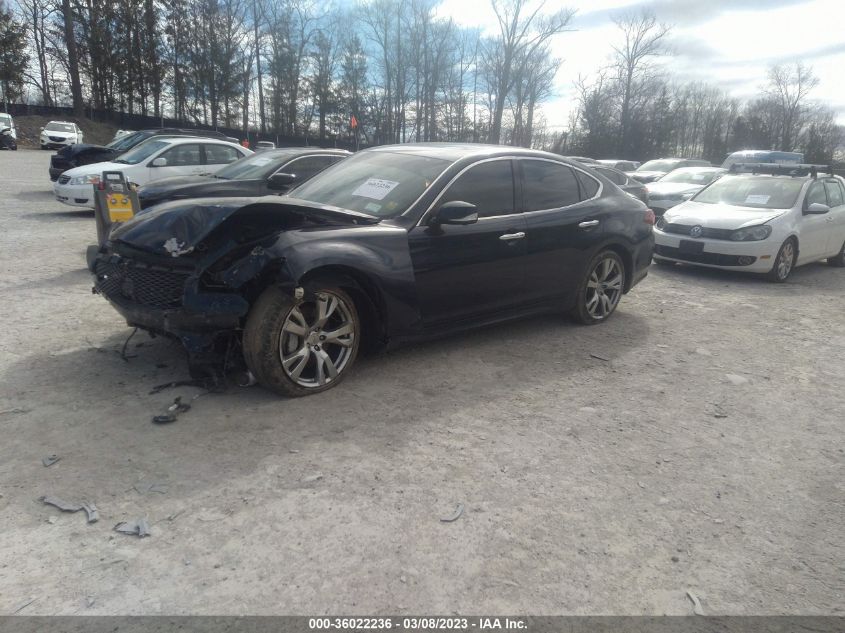 2015 INFINITI Q70 JN1BY1AR8FM560700