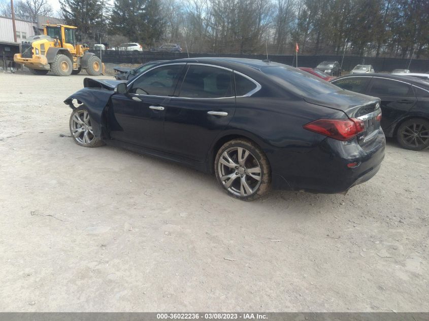 2015 INFINITI Q70 JN1BY1AR8FM560700