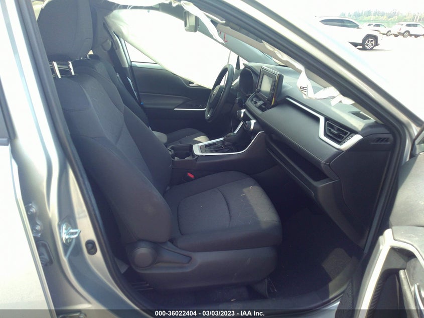 VIN 2T3W1RFV2MC123722 2021 TOYOTA RAV4 XLE