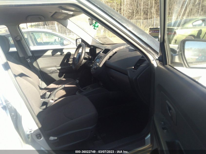 2013 KIA SOUL BASE - KNDJT2A50D7570577