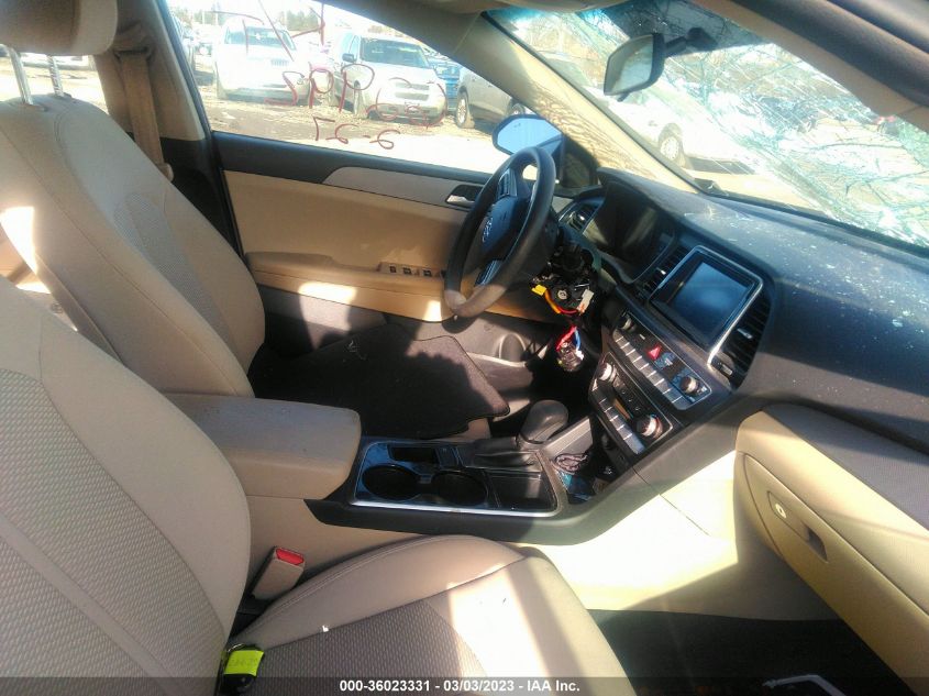 2019 HYUNDAI SONATA SE - 5NPE24AF7KH805221