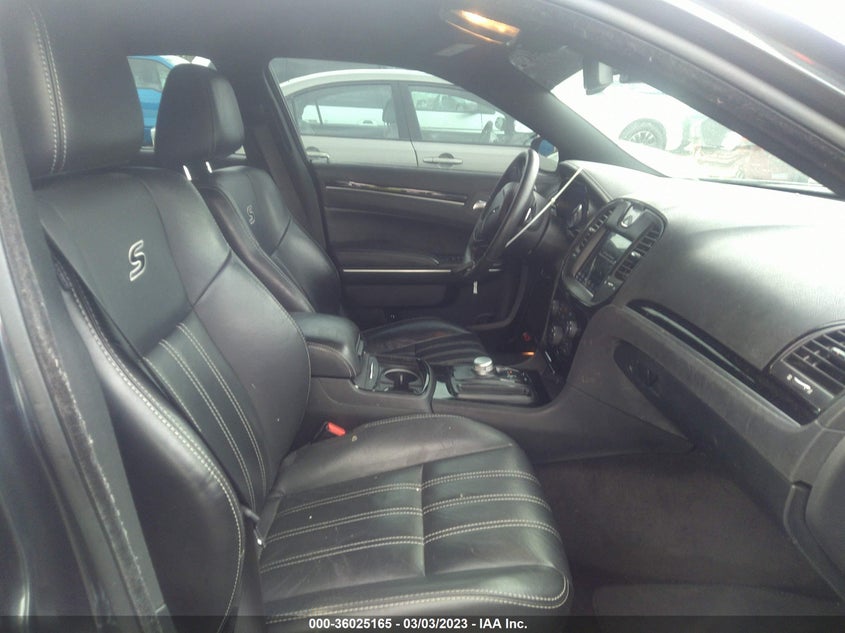 VIN 2C3CCABG8JH243724 2018 CHRYSLER 300 300S