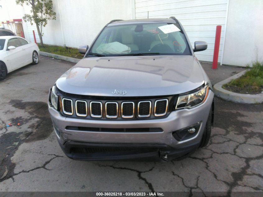 2019 JEEP COMPASS LATITUDE W/SUN/WHEEL PKG - 3C4NJCBBXKT652648