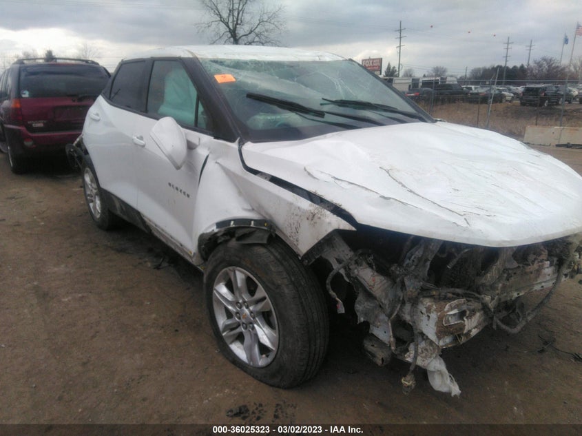 VIN 3GNKBBRA7LS716702 2020 CHEVROLET BLAZER LT