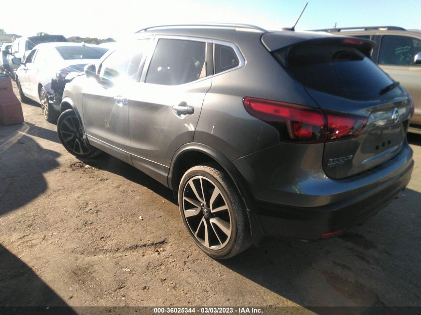 2017 NISSAN ROGUE SPORT SL - JN1BJ1CP9HW008470